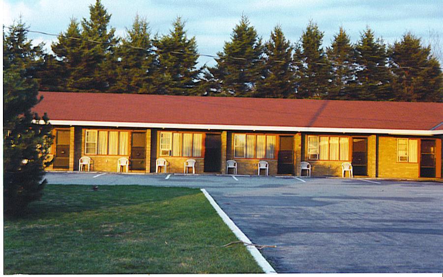 Red Top Motor Inn Iron Bridge Exterior foto